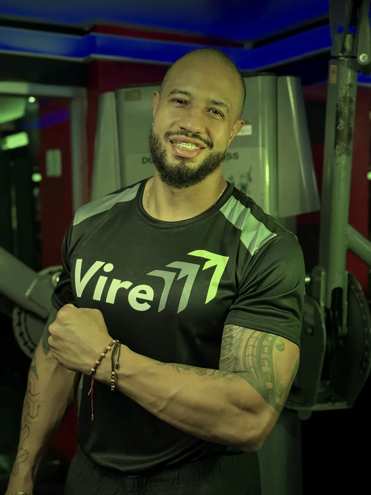 Esteban Uribe, embajador de Vire